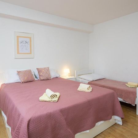 Apartments Roza Omiš Eksteriør billede