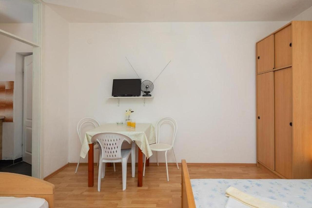 Apartments Roza Omiš Eksteriør billede