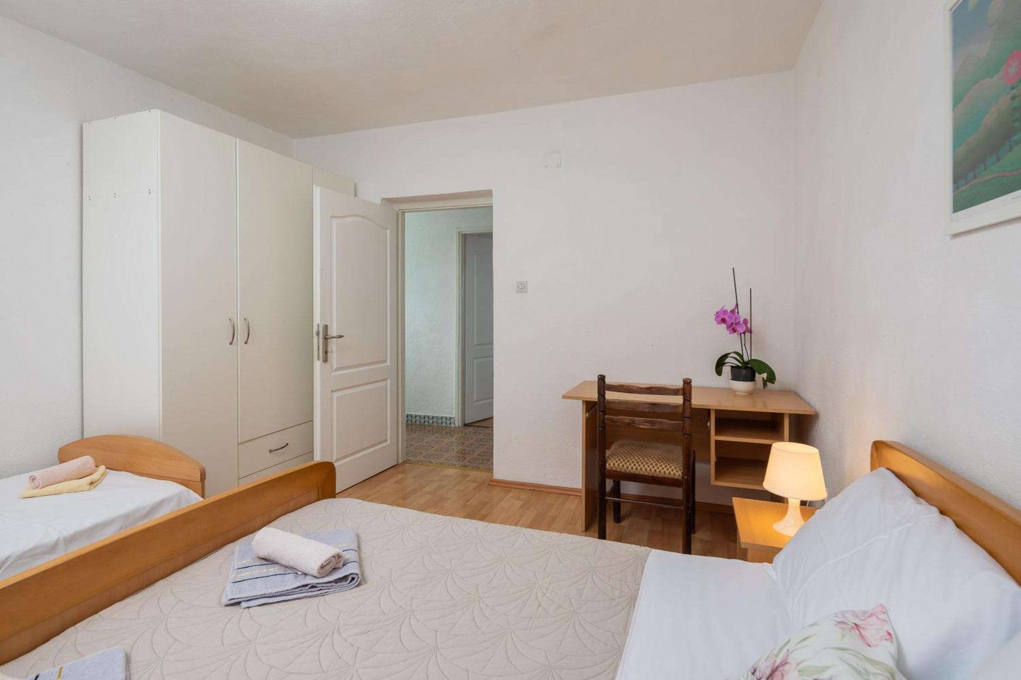 Apartments Roza Omiš Eksteriør billede